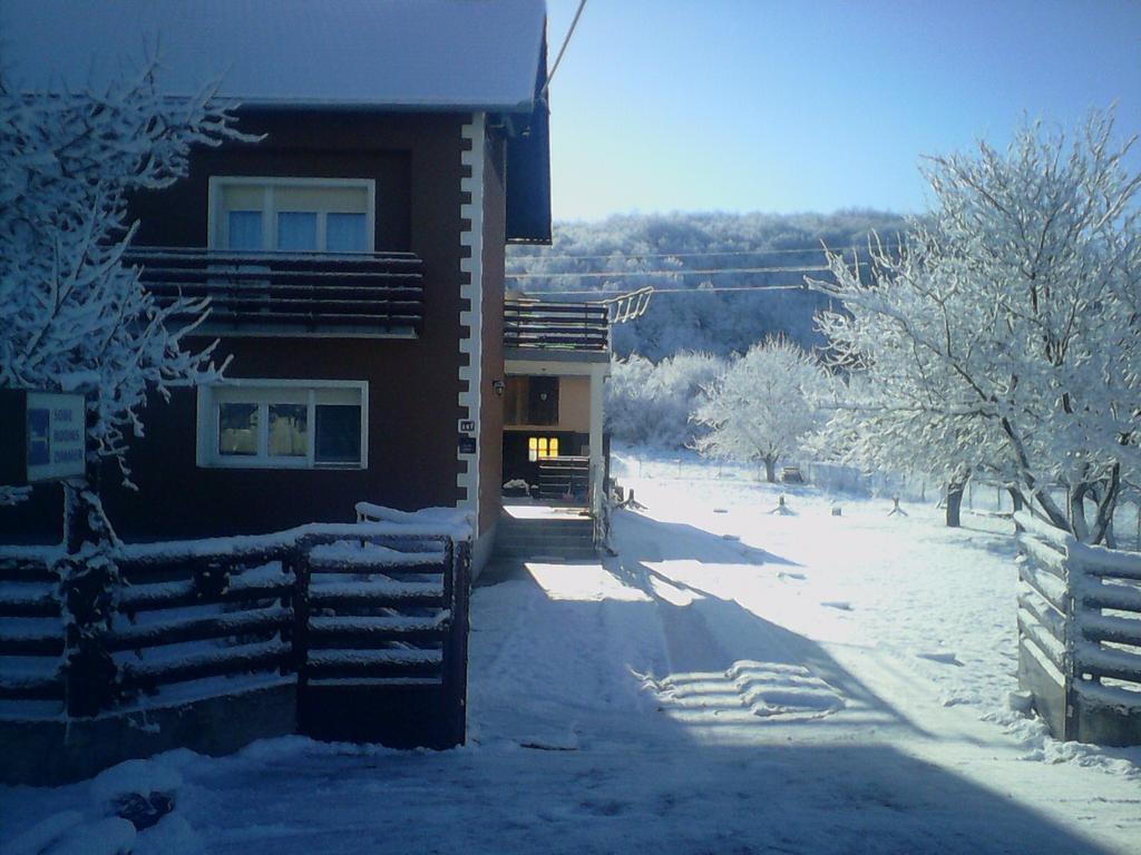 Gacka Rooms Vrhovine Zimmer foto